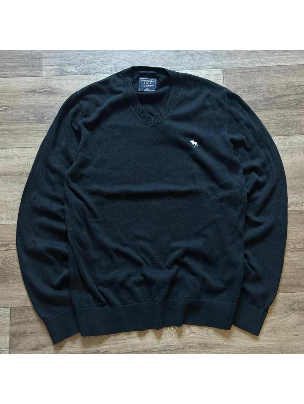 Abercrombie & Fitch Women's V-neck sweater Size M y2k
